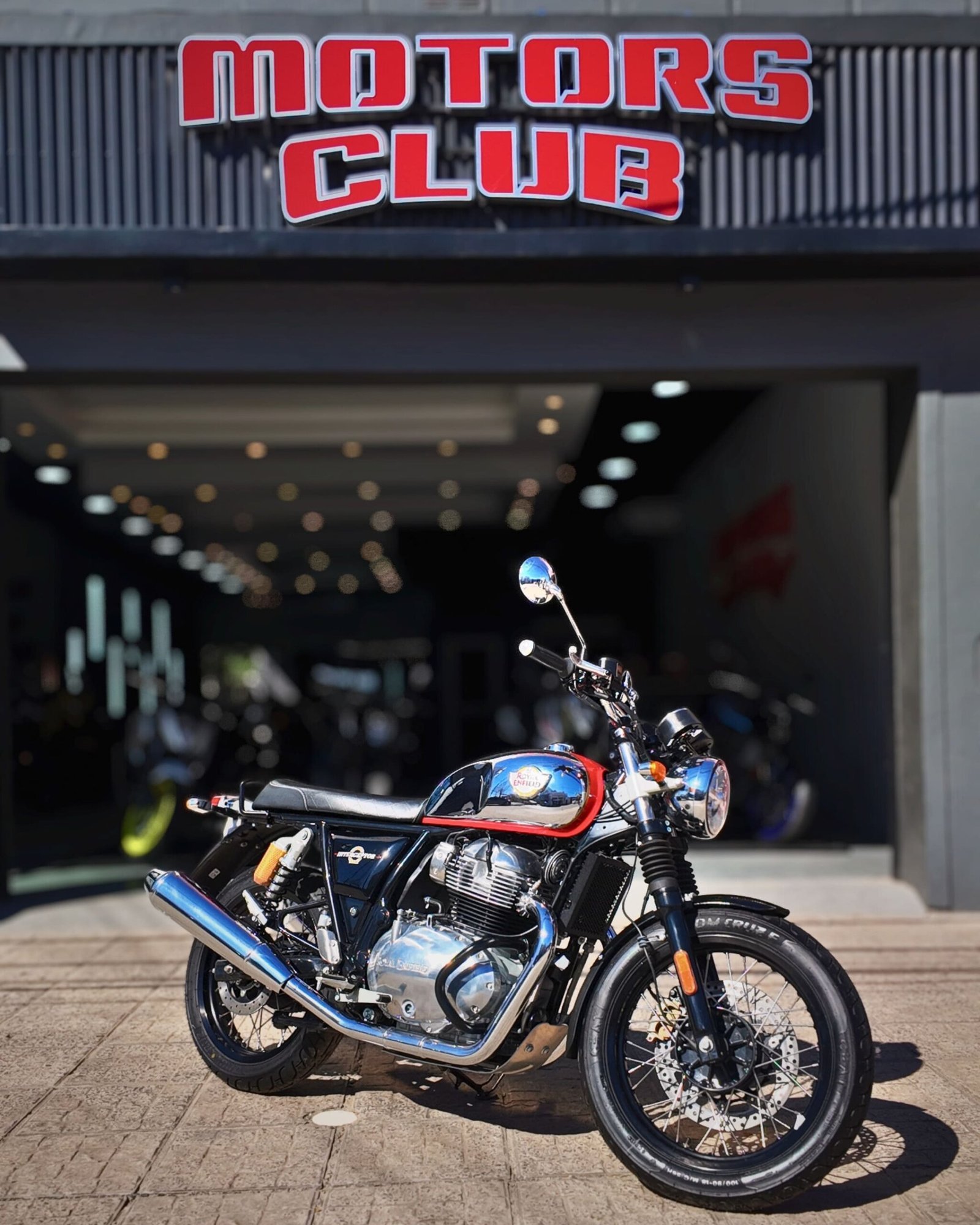 Royal Enfield Interceptor 650 2026